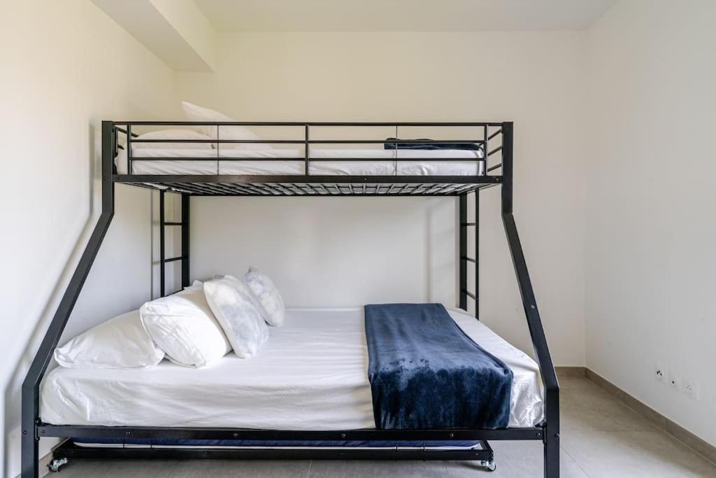 Apartment Newly Built With Pool, Walk To The *