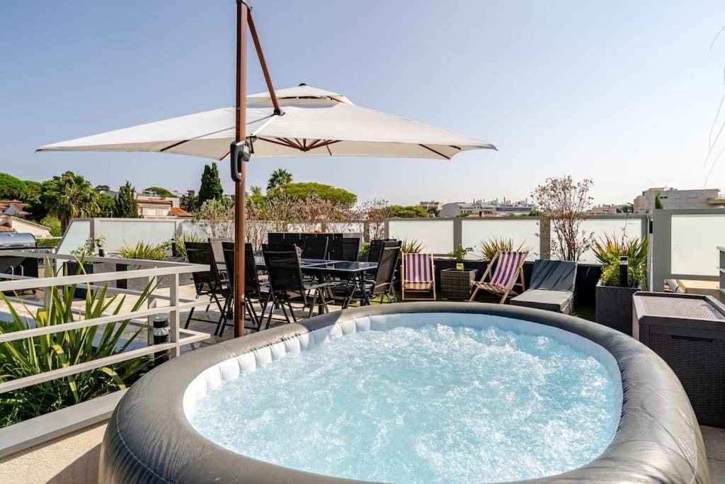 Newly Built With Pool, Walk To The