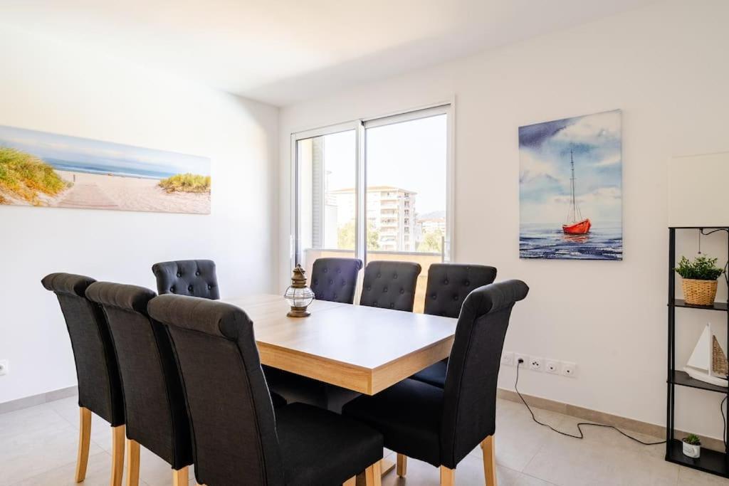 Apartment Newly Built With Pool, Walk To The Antibes