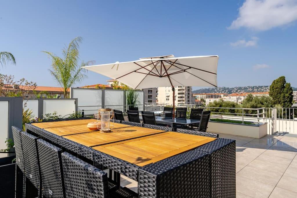 Newly Built With Pool, Walk To The *